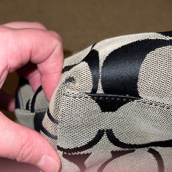 - Coach purse - Picture 10 of 10